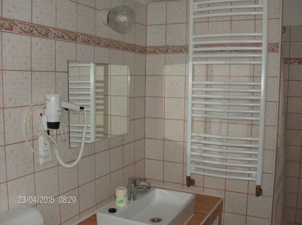 Zsuzsanna Haz Hotel Hévíz Buitenkant foto